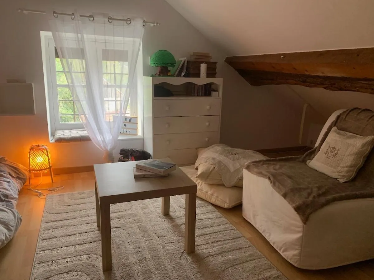 Vakantiehuis Maison Au Calme Avec Vue Sur Montagne Ornolac-Ussat-les-Bains Frankrijk