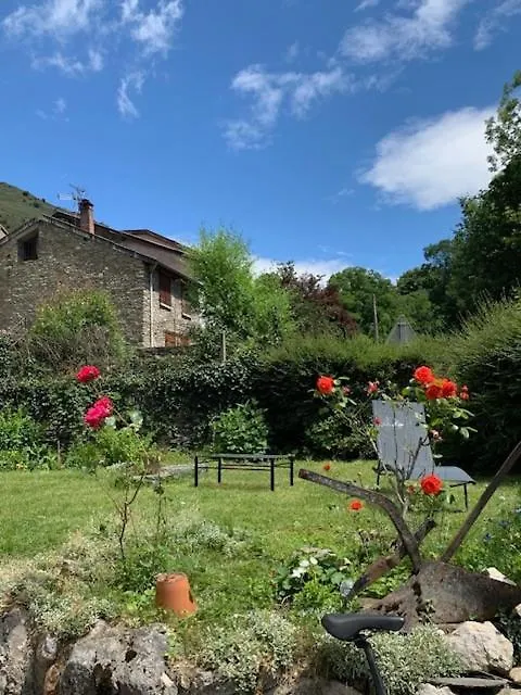 Vakantiehuis Maison Au Calme Avec Vue Sur Montagne Ornolac-Ussat-les-Bains