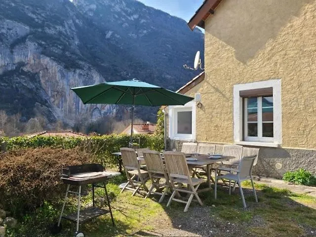 Maison Au Calme Avec Vue Sur Montagne Ornolac-Ussat-les-Bains